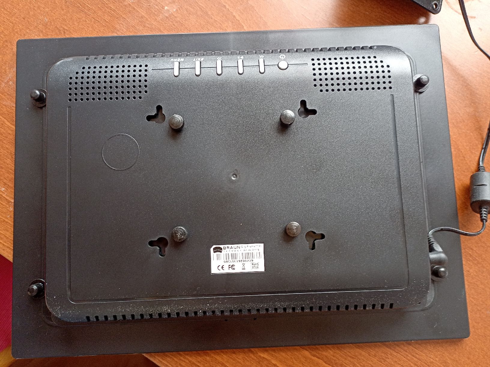 Cornici: Braun DigiFrame 11.3" Digitaler Bilderrahmen mit Fernbedienu – Usato da Ernen venduto da Ciao144 3