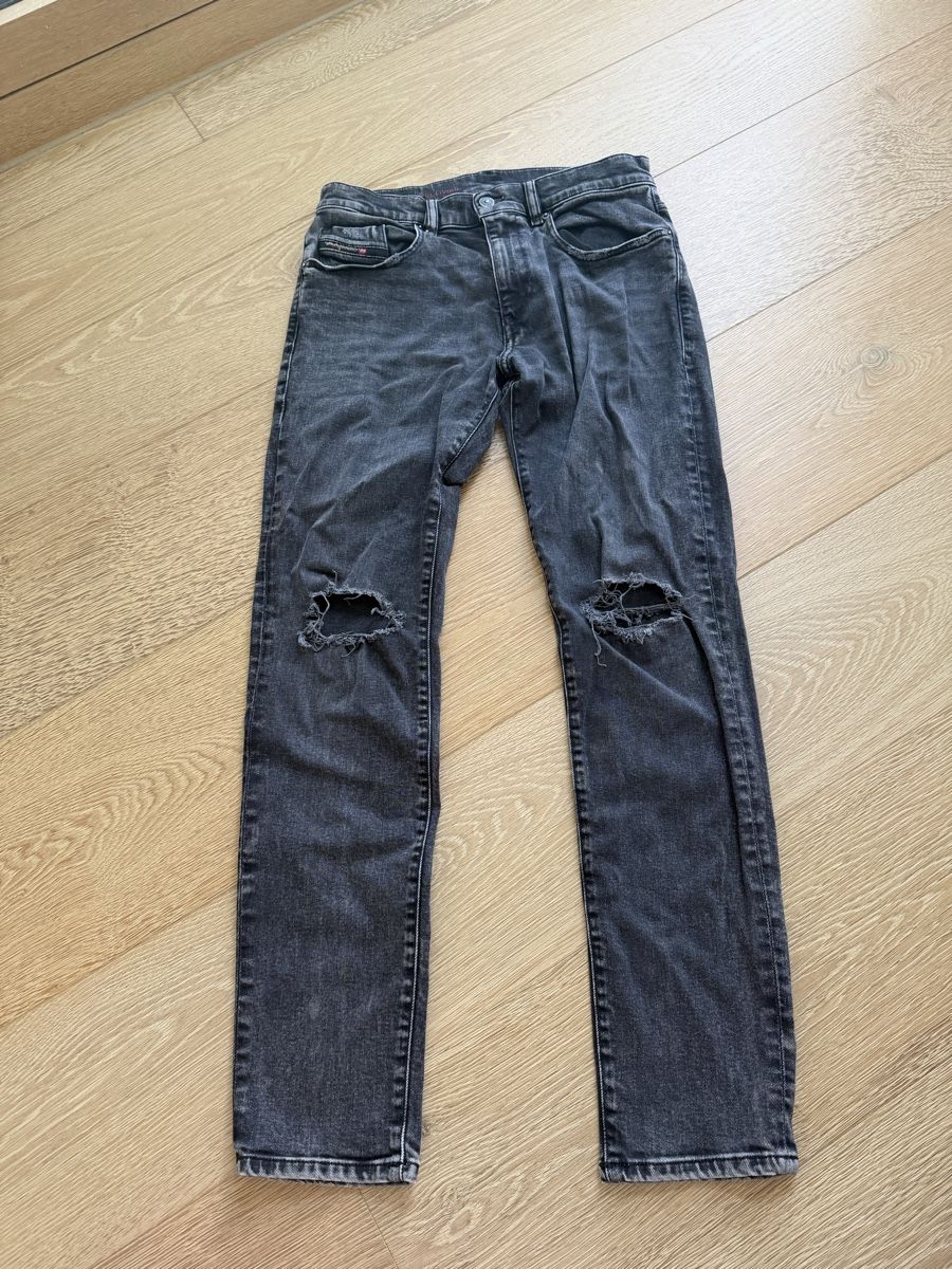 Diesel Jeans: Diesel black jeans – Gebraucht aus Erlenbach ZH von Kevlau