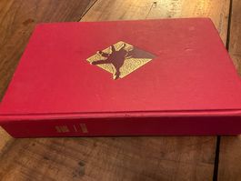 Livre Insomnie de Stephen King édition reliée rouge