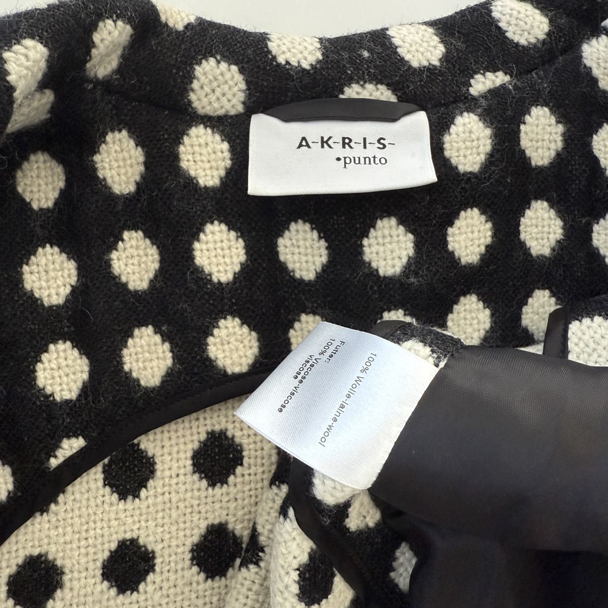 Akris Giacche: AKRIS Wool Jacket – Nuovo (secondo la descrizione) da Freienbach venduto da Avviivva_Shop 6