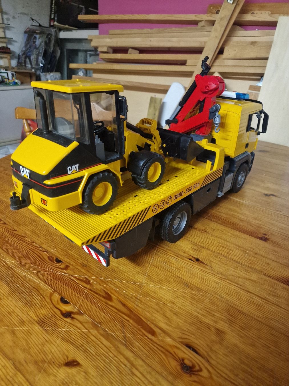 Bruder Jouets: Bruder Abschleppwagen mit Bagger – D'occasion à Herzogenbuchsee par ioa_zcm6 7
