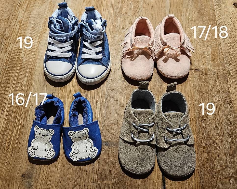 Scarpe per ragazzi: Schuhe, Finken 16-19 – Usato da Winterthur venduto da sim_g6ny