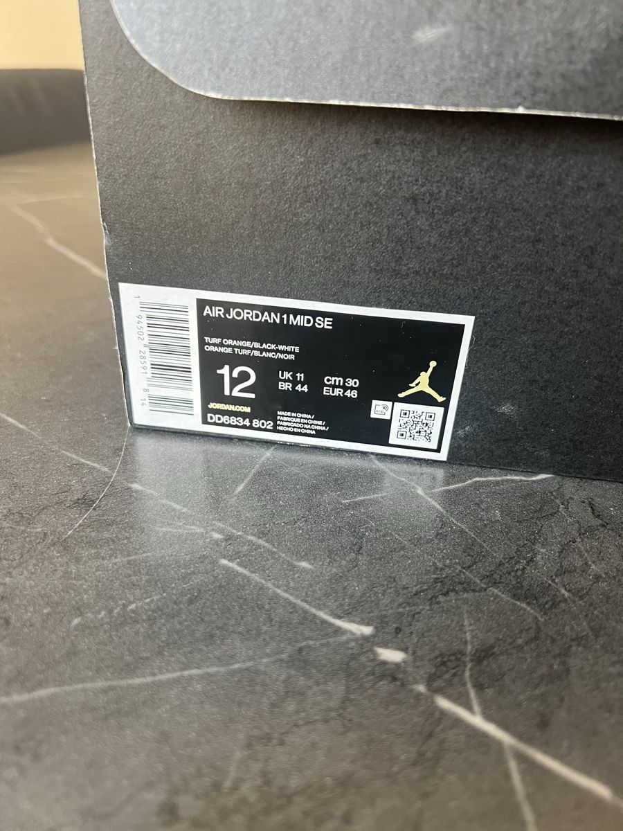 Jordan Scarpe da uomo: Air Jordan 1 MID SE – Nuovo e nell'imballaggio originale da Epalinges venduto da pau_78d8 4