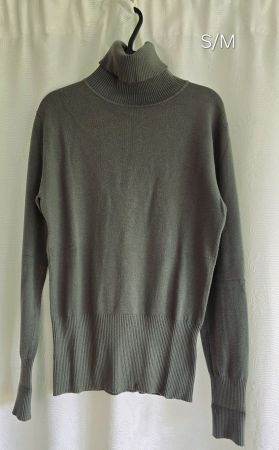 Damen Rollkragenpullover, olivgrün, Gr. S/M