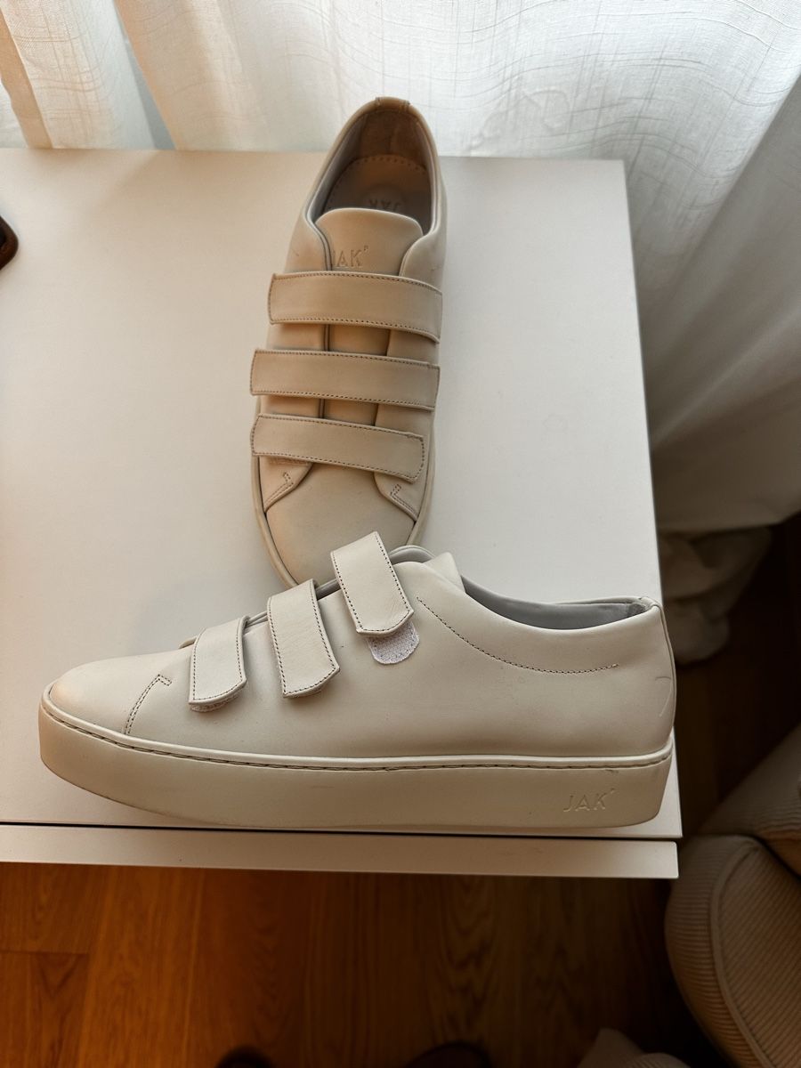 Scarpe da donna: Sneakers Jak scratch 38 new – Nuovo (secondo la descrizione) da La Croix (Lutry) venduto da secondhandZara 1