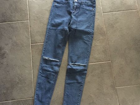 Jeans bull&bear Gr 36 Knieschlitz