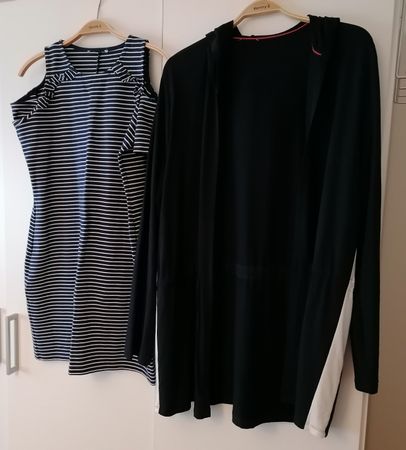 Kleid schulterfrei & Kapuzenjacke marine/weiss, Gr. 42/44