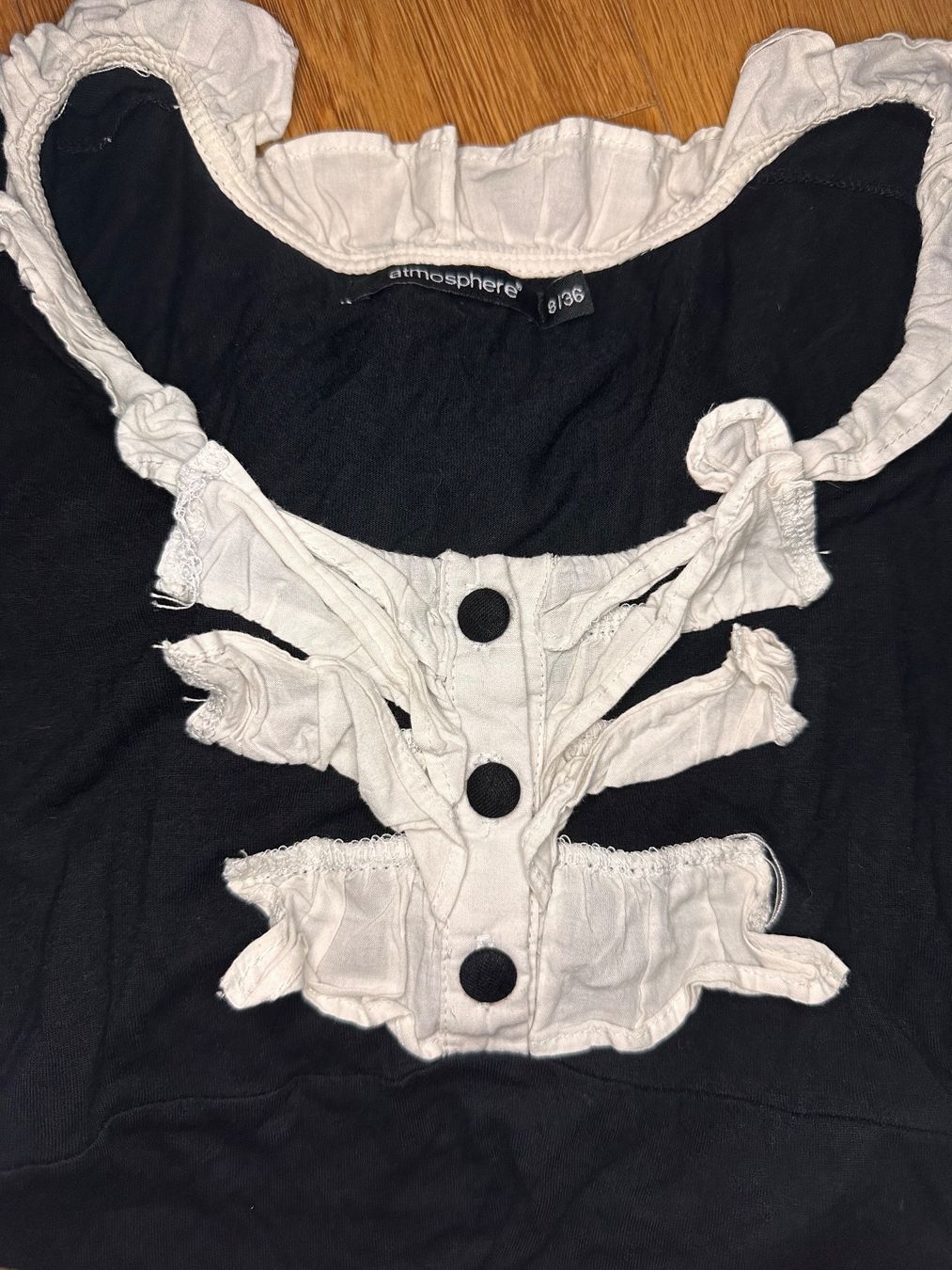 T-Shirts: Atmosphere T-shirt mit Schleife s – Gebraucht aus Pfaffhausen von Klaras_second_hand 1