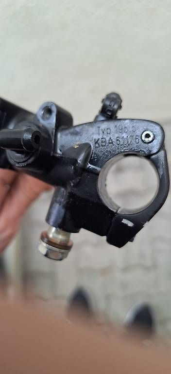 Pezzi di ricambio: Magura hc1 – Usato da Aarau venduto da car_t8yf