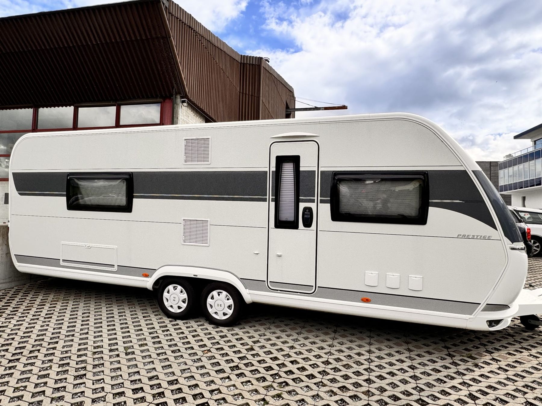 Hobby Véhicules de camping: Hobby WFC 660 Prestige – D'occasion à Appenzell par HANDWERKER-AI 1