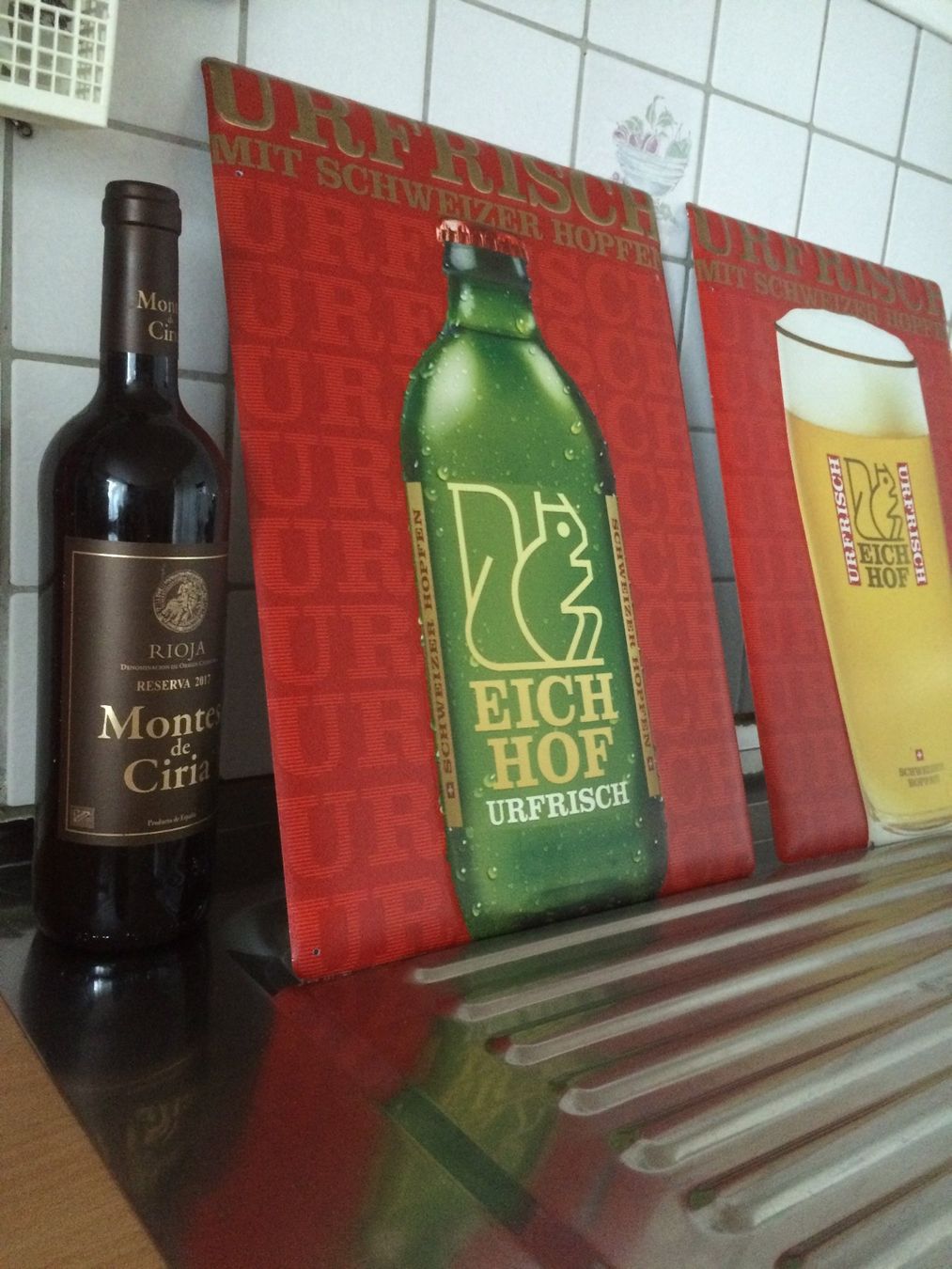 Eichhof Schilder: 2 BLECH-SCHILDER VON EICHHOF URFRISCH / LUZERNER BIER – Neu (gemäss Beschreibung) aus EMMETTEN von pfi_cbg5 4