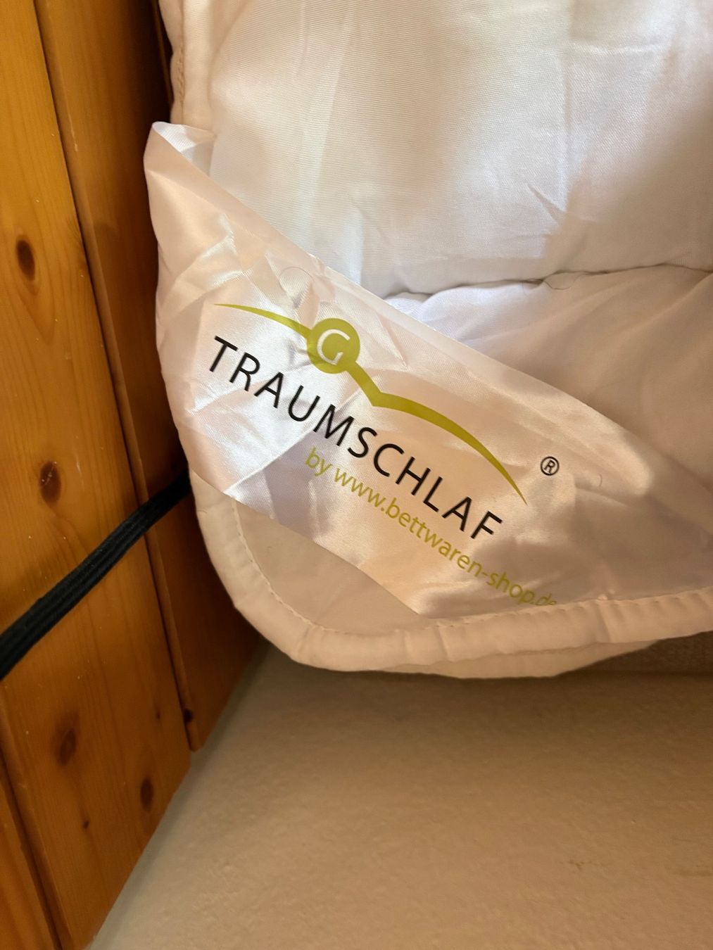 Materassi: Matratzenschoner TRAUMSCHLAF Grösse 140x200 – Usato da Derendingen venduto da Beamoren 1