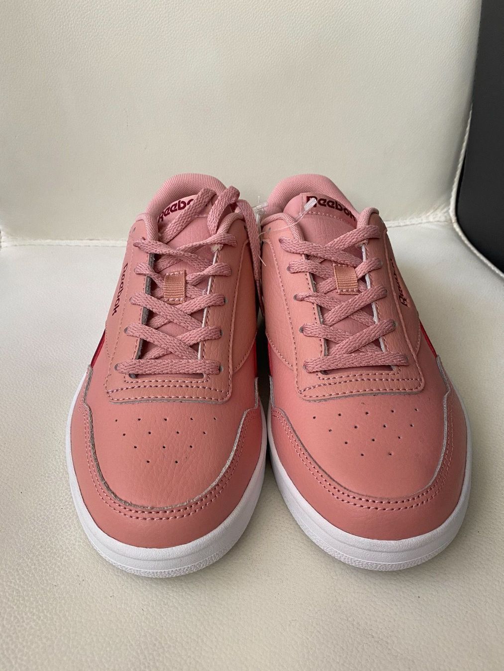 Reebok Damenschuhe: Reebok Royal Techque Sneaker Damen, 37.5 – Neu und originalverpackt aus Luzern von falena01 1
