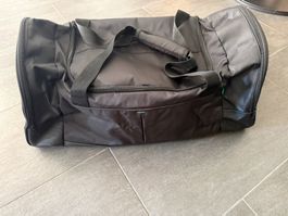 NEU! Sport/Reisetasche - Schwarz - ab 1 Stutz!