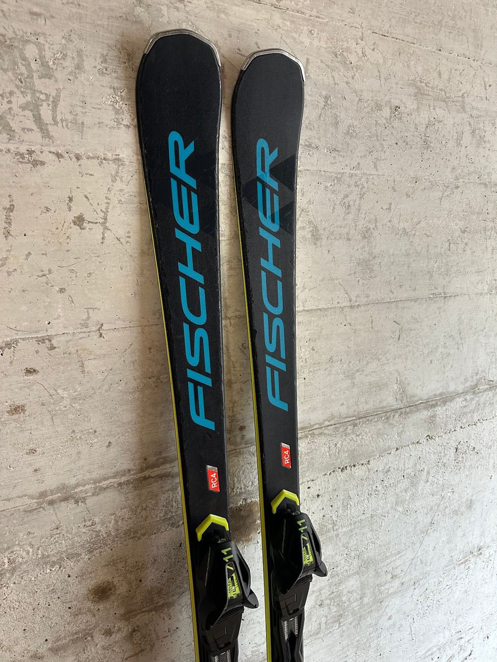 Fischer Sci: Fischer Curv DTI Ski 164CM – Usato da Emmenbrücke venduto da karkarkar 1