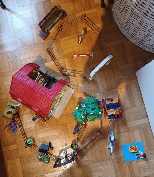 Playmobil Jouets: Playmobil Bauernhof – D'occasion à Nürensdorf par bla_h6jn