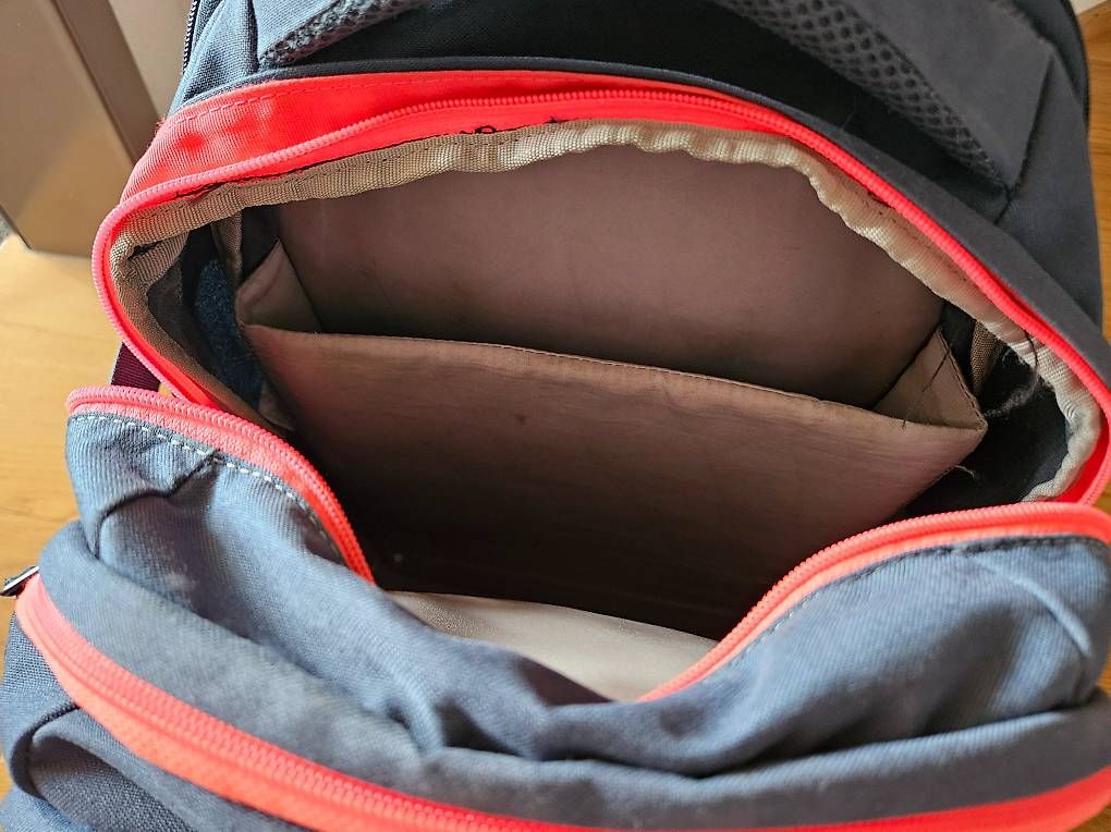 Satch Sacs & sacs à dos: Satch Schulrucksack – D'occasion à Rorschacherberg par sut86 3