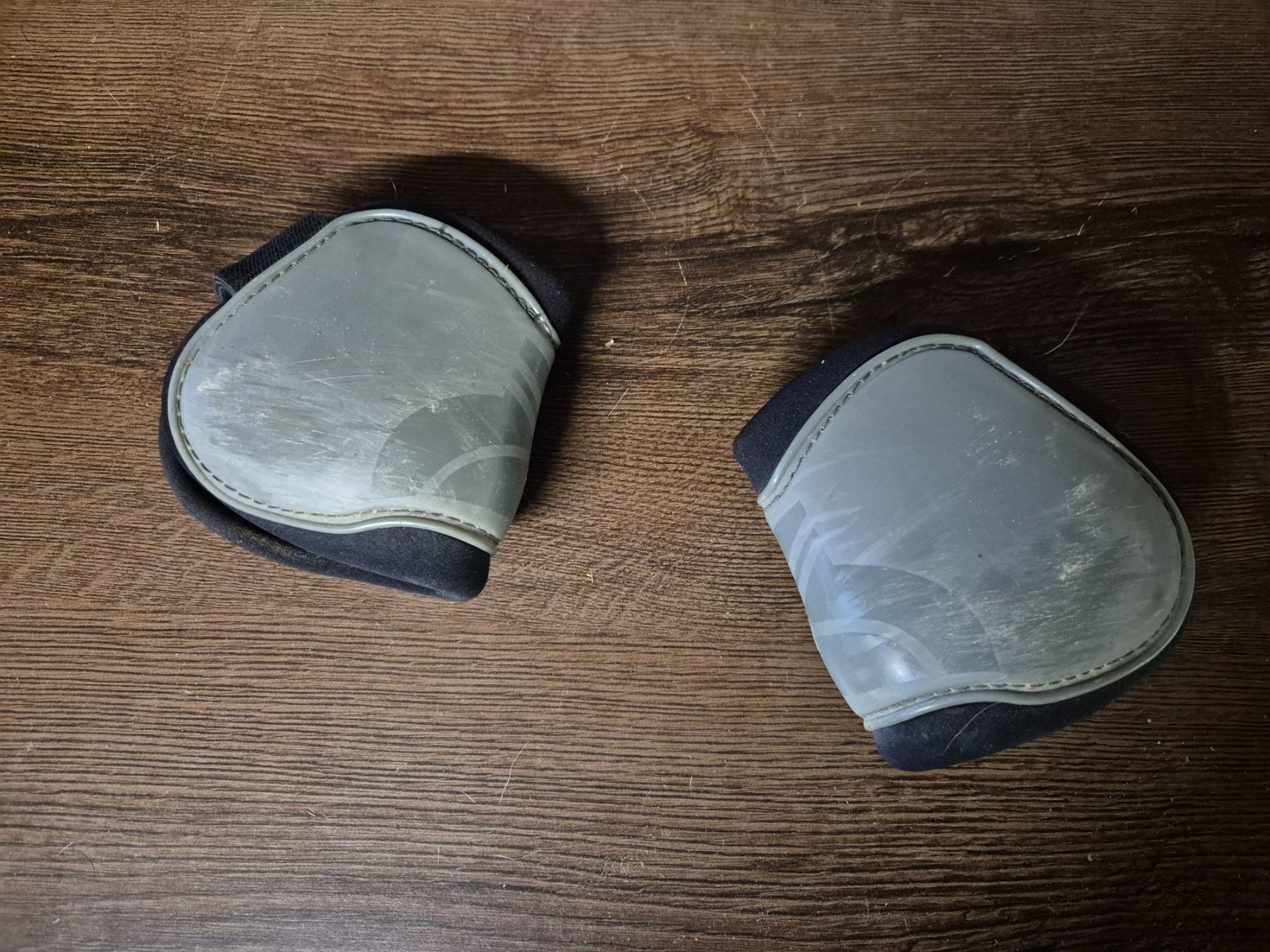 Stinchiere & Fasciature: Norton Pro Streichkappen Pony – Usato da Meggen venduto da Orrinka20 2