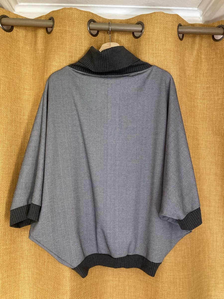 Altro in Moda donna: Veste cape élégante et originale  – Nuovo e nell'imballaggio originale da Ardon venduto da hel_2sxp 3