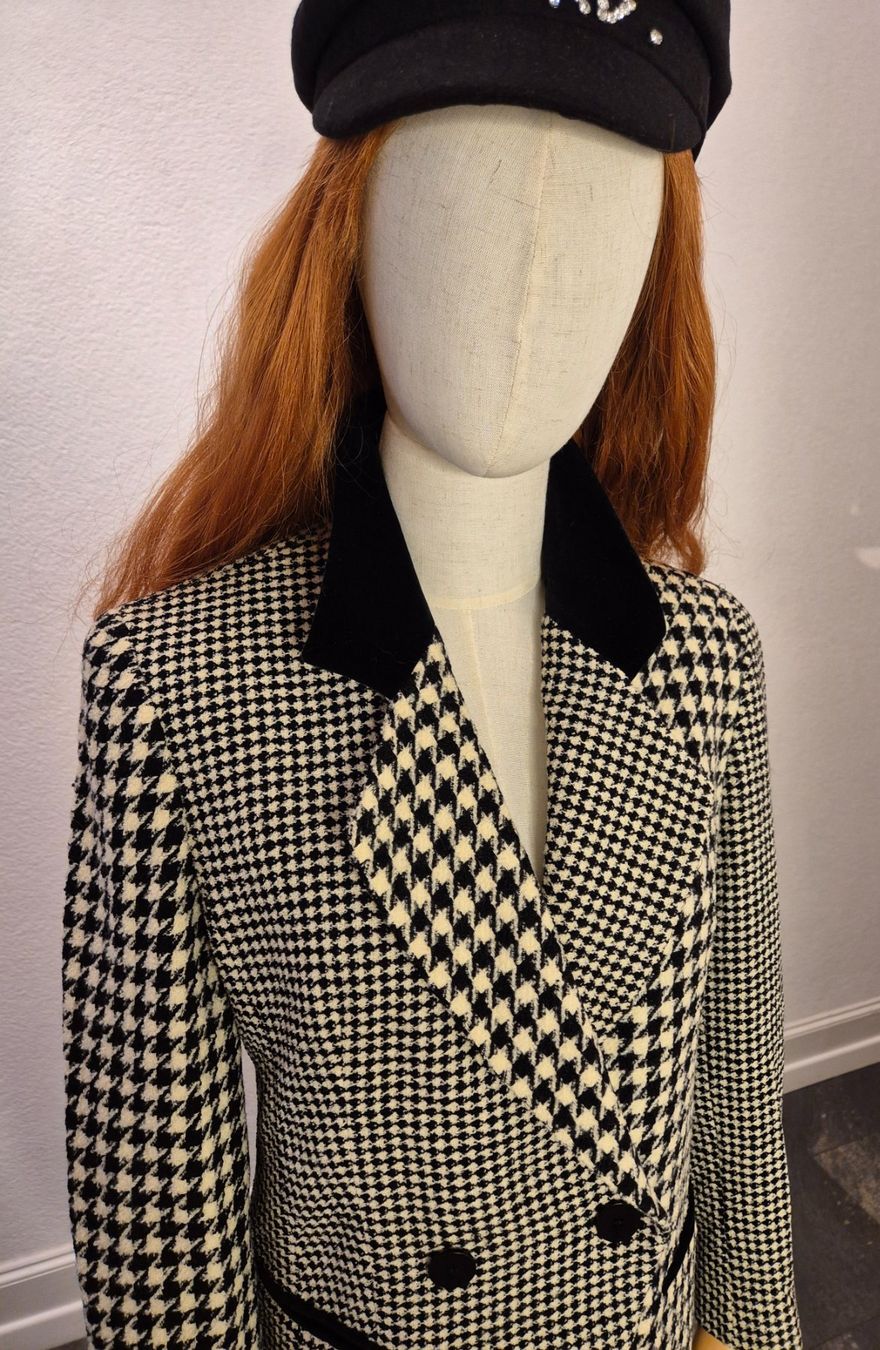 Vestes: Blazer Louis Feraud – D'occasion à Leissigen par ali_k9v8 2