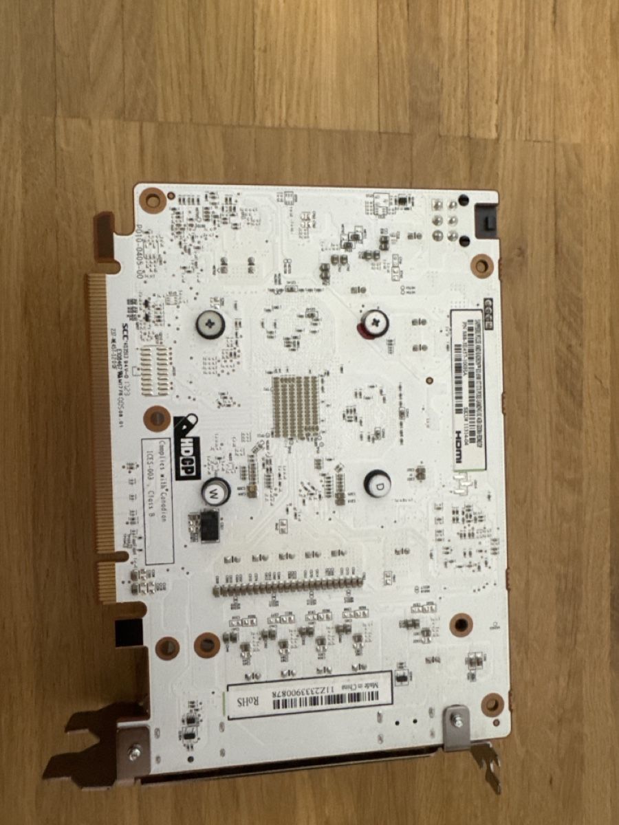 Amd Schede grafiche: Sapphire Radeon RX6500XT 4GB – Usato da Horgen venduto da Niels001 3