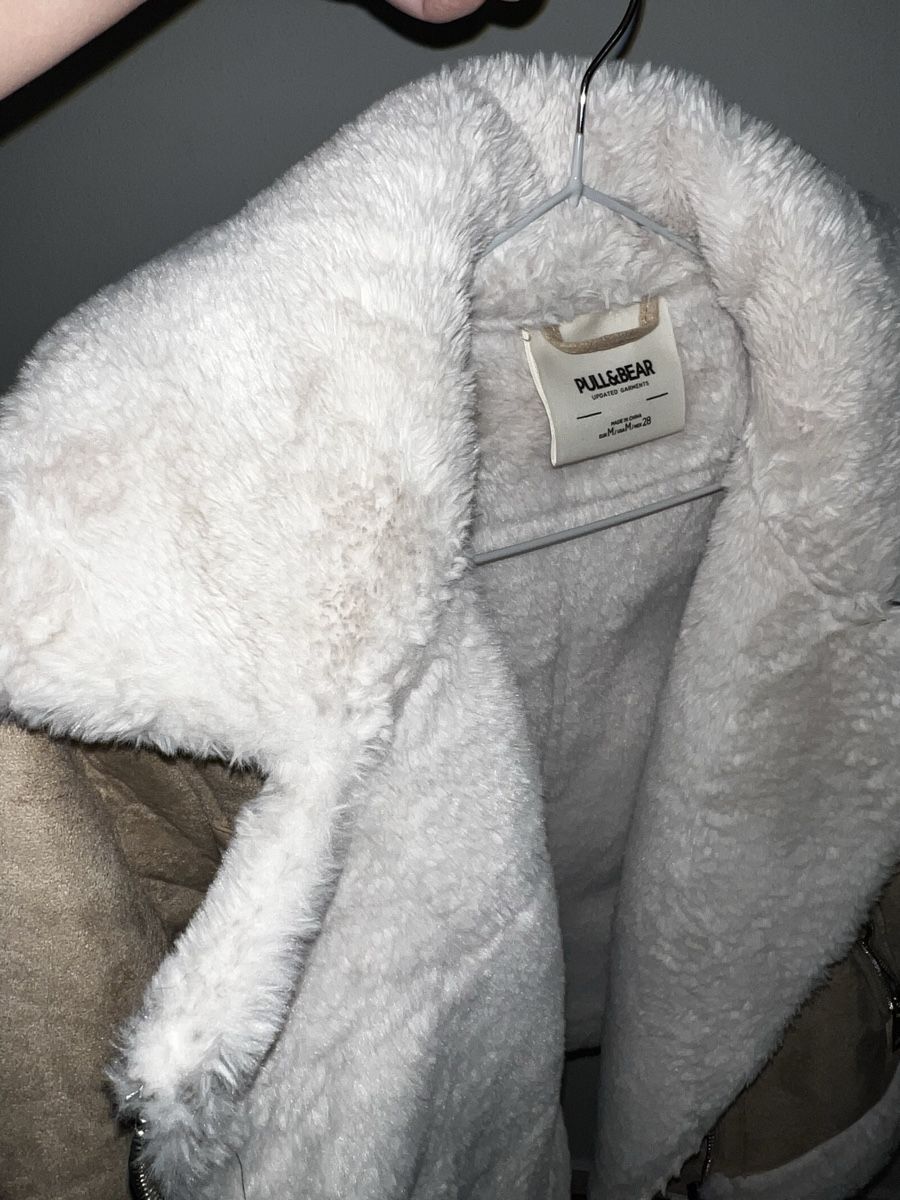 Pull&Bear Giacche: Giacca aviatore Pull&Bear inverno, taglia M – Nuovo (secondo la descrizione) da Zürich venduto da DilettaP 2
