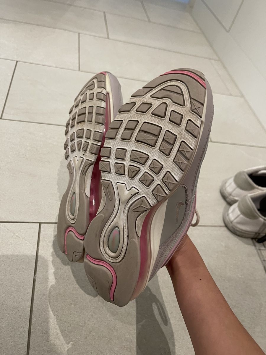 Nike Scarpe da uomo: Nike Air Max 97 Pink/Silver Sneakers – Nuovo (secondo la descrizione) da Zürich venduto da hsi_tl5c 3