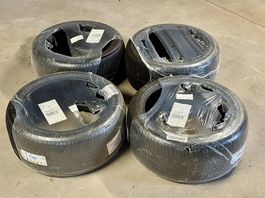 Neue Winterreifen Pirelli PZero Winter 2, 285/40 R20