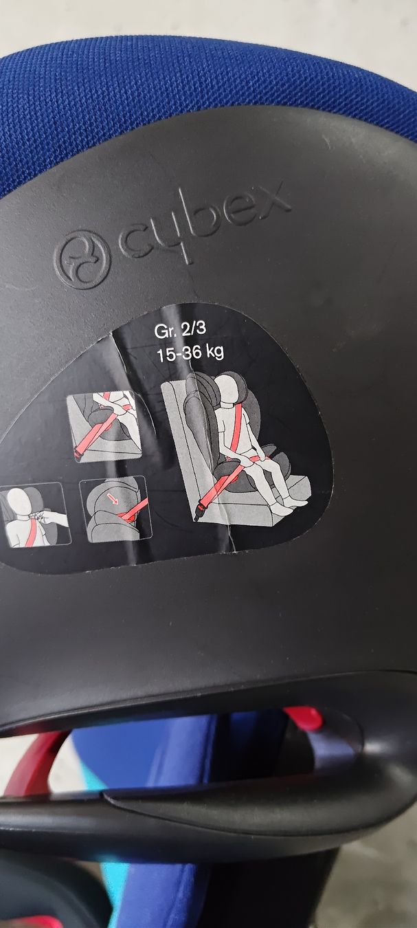 Cybex Seggiolini per auto: Cybex Siège enfant bleu bon état – Usato da Jongny venduto da Nico667 1