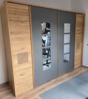 Kleiderschrank zu verkaufen