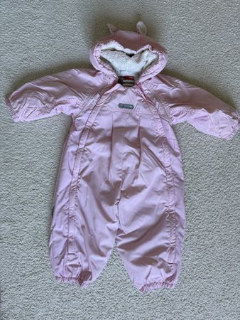 Reima Schneeanzug rosa mit Kapuze, Grösse 86