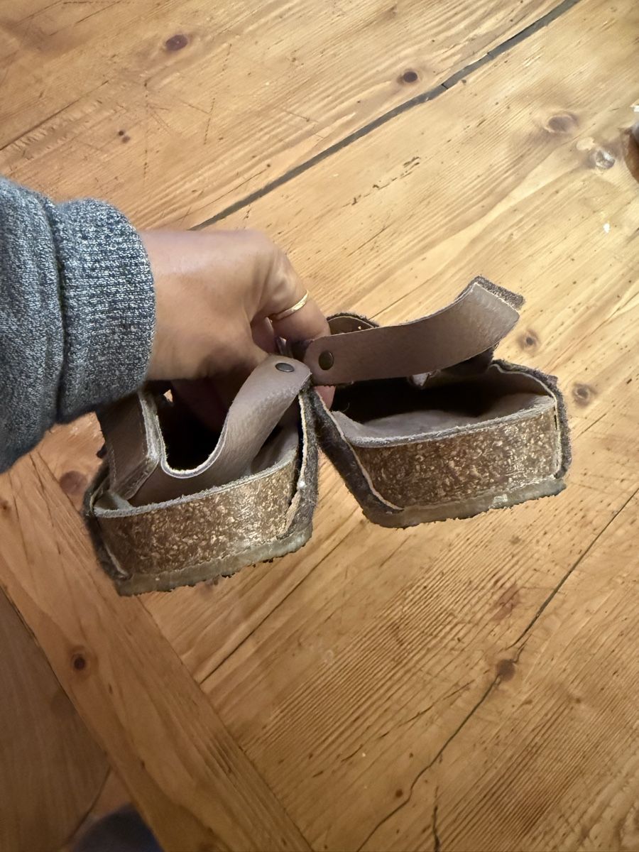 Scarpe per ragazzi: The simple folk Clogs aus Wolle – Usato da Erlenbach ZH venduto da Arti83 8