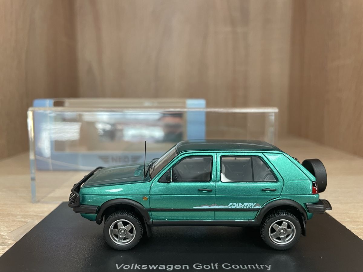 Volkswagen Voitures modèles: Vw Golf Contry – Neuf avec emballage d'origine à Paradiso par jovica1987