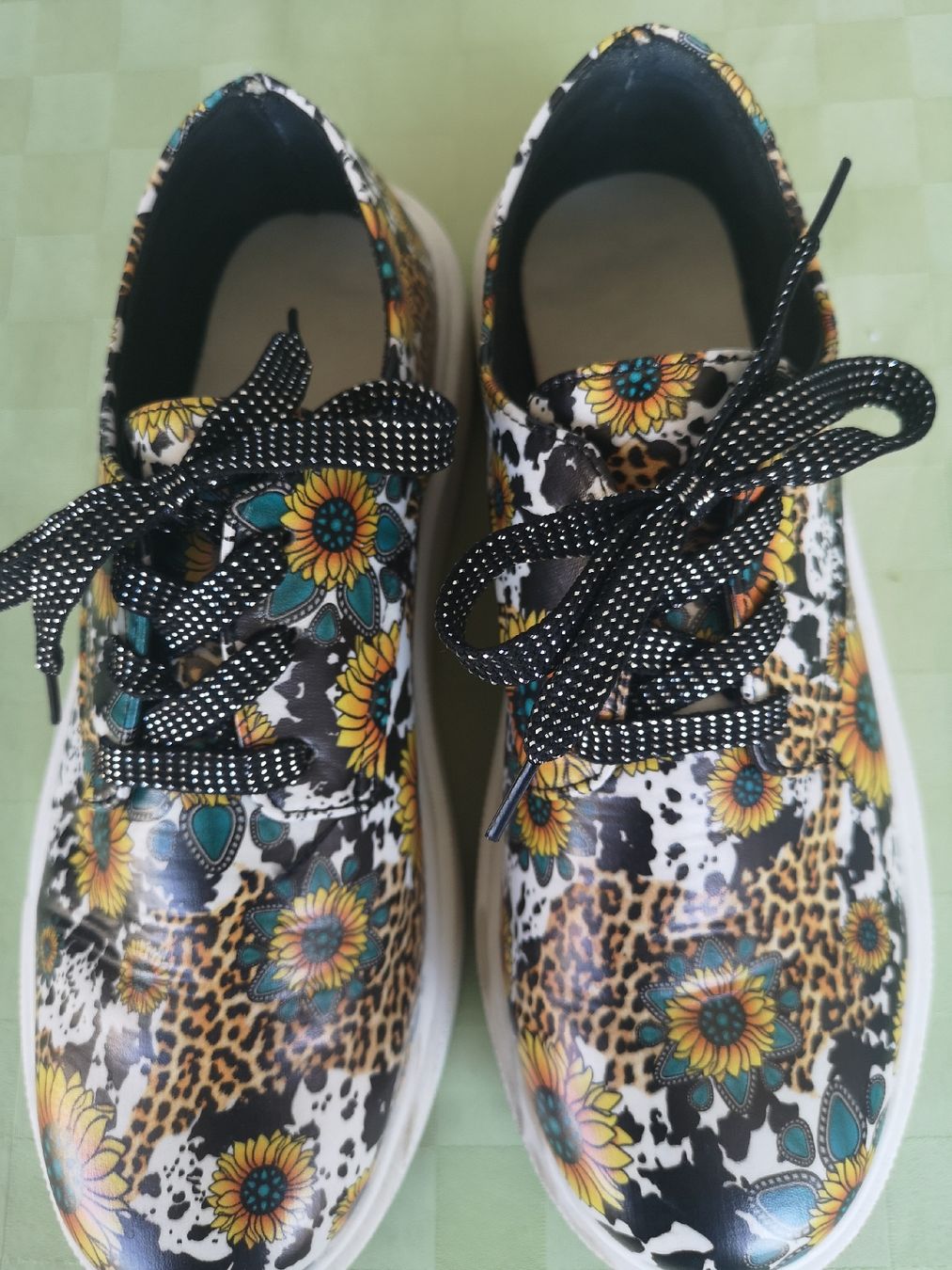 Scarpe da uomo: Basket motif tournesol – Nuovo (secondo la descrizione) da Nyon venduto da bicounette66 1
