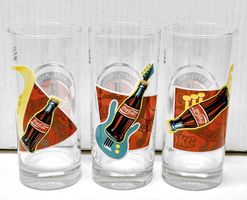 3 alte Coca-Cola Gläser  MUSIC  3-er Serie