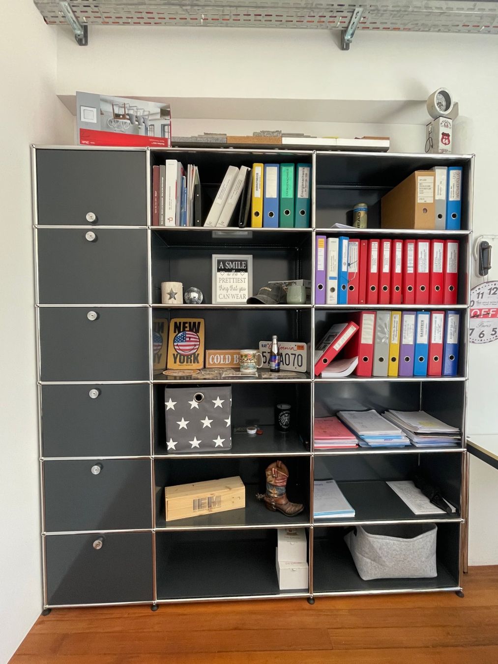 USM Regale: USM Haller Regal, 18 Elemente – Gebraucht aus Laupen BE von sabale