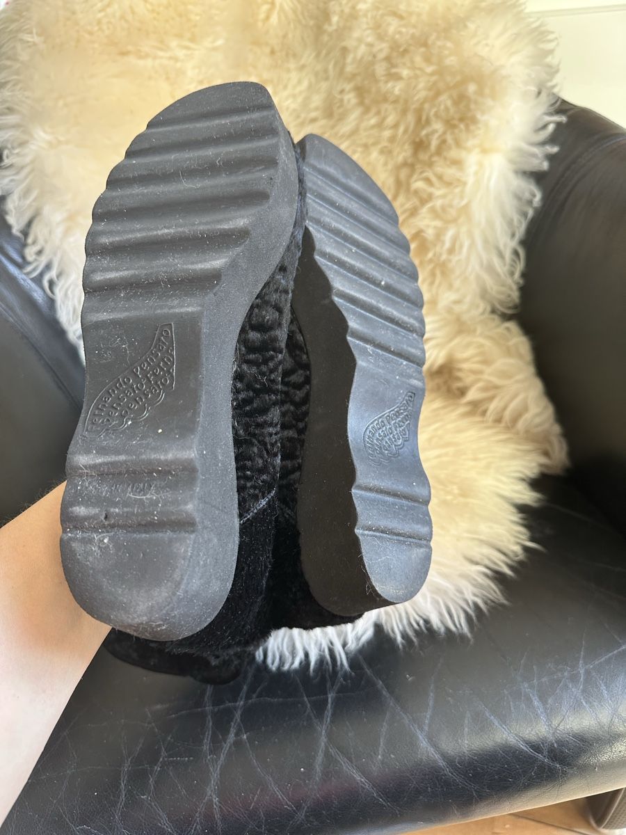 Scarpe da donna: Pensato Stiefel Gr.40 schwarz Fell – Usato da Dorf venduto da marfikgnidka 4
