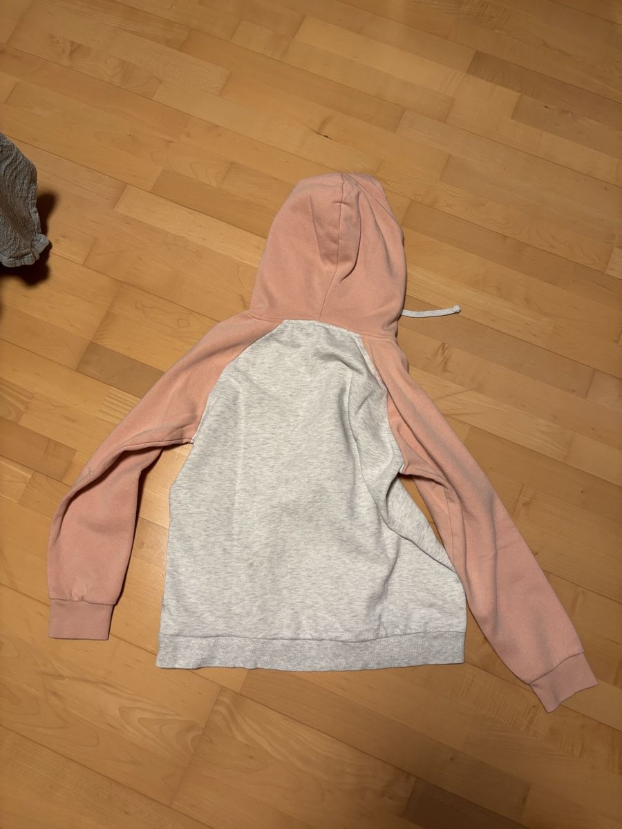 Maglioni & Felpe: Kapuzenpulli L – Usato da Kesswil venduto da Branca-01 1