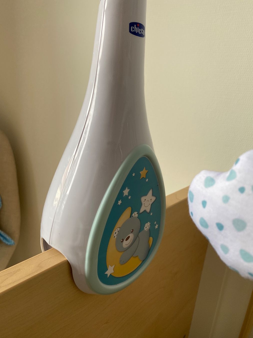 Chicco Giocattoli: Chicco Next2Dreams Mobile hellblau – Usato da Trachslau venduto da M_Schmid81 5