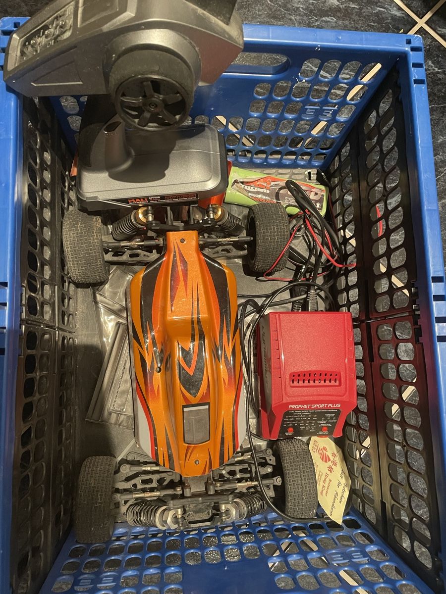 Modellismo RC: RC Auto , Frengesteuertes Auto – Difettoso da Kirchberg SG venduto da lko_yr9g 1