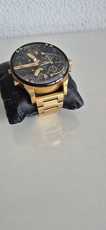 Stylische Diesel Herrenuhr Big Bang Chronograph Gold 3