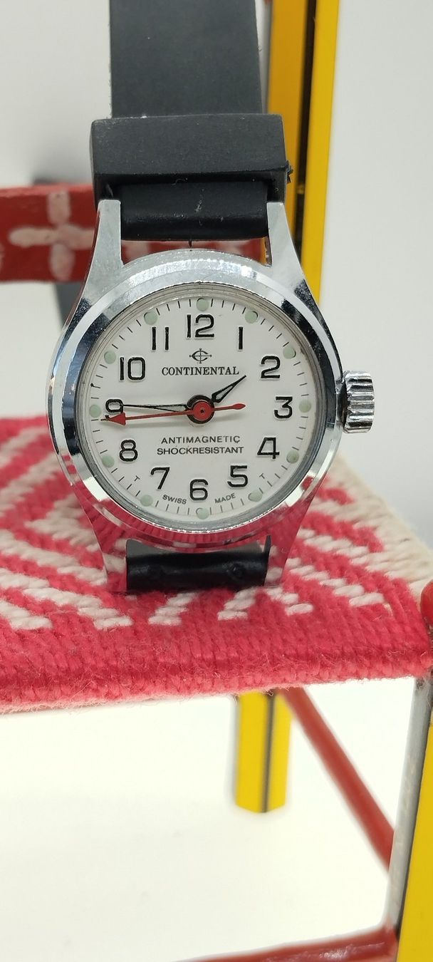 Continental Orologi: montre vintage continental – Usato da La Chaux-de-Fonds venduto da jac_9llg