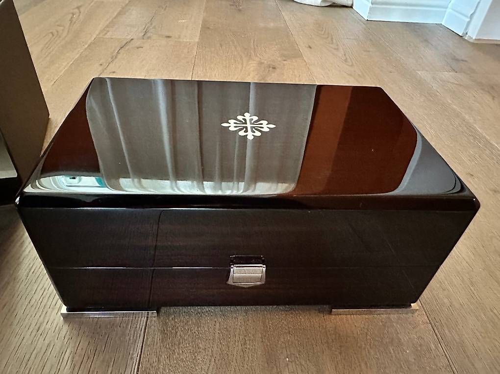 Patek Philippe Boîtes de montres: Patek Philippe Uhrenbox – D'occasion à Lugano par dim_kyv9 2