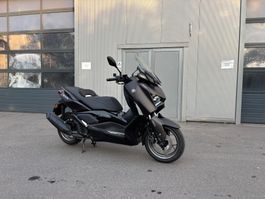Yamaha Xmax TechMax
