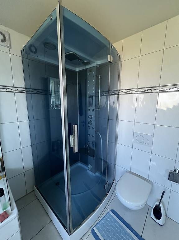 Douches: Dampfdusche – D'occasion à Othmarsingen par pra51