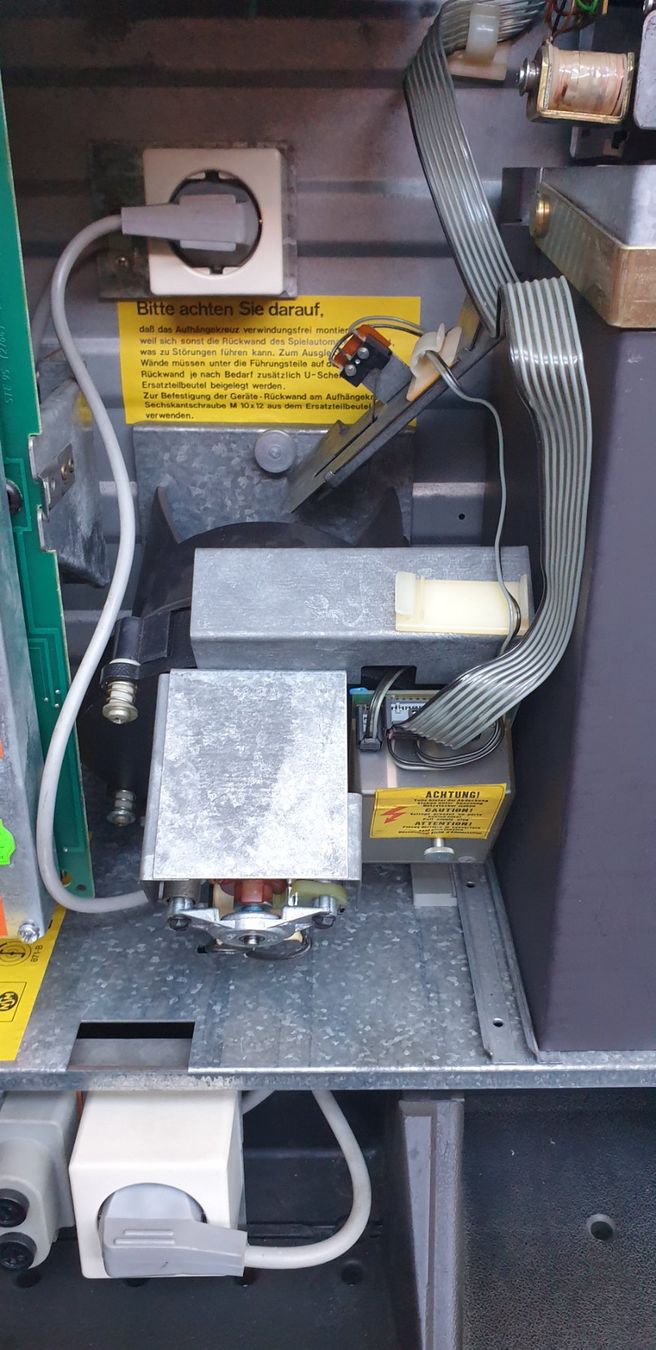 Slot Machine: Geldspielautomat – Usato da Müllheim Dorf venduto da Linus18 7