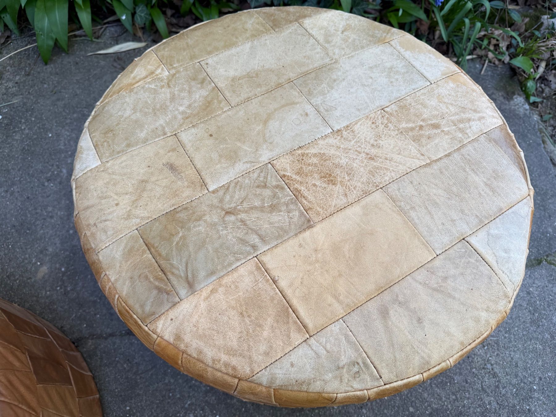 Sgabelli: Hocker Truhe Pouf // Leder // C – Usato da Schinznach-Dorf venduto da mix 9