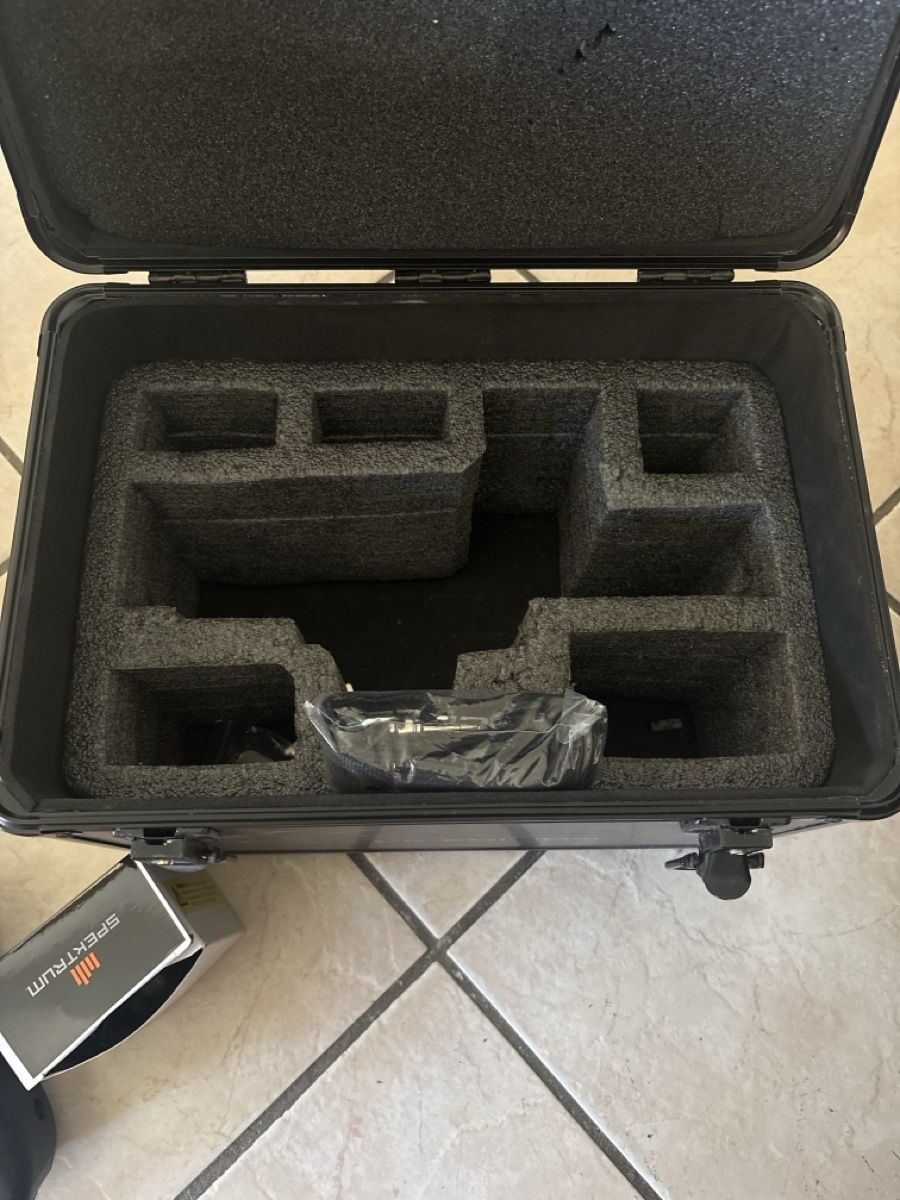 Spektrum Telecomando: Spektrum dx9 – Usato da Mézières FR venduto da Paulwalke3 1