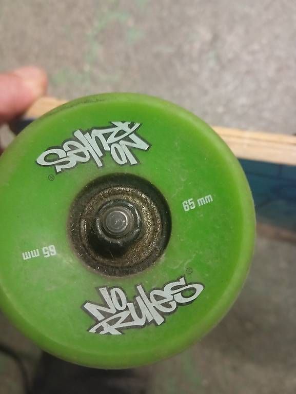 Skateboards: Longboard – Gebraucht aus Basel von Petergunn 2