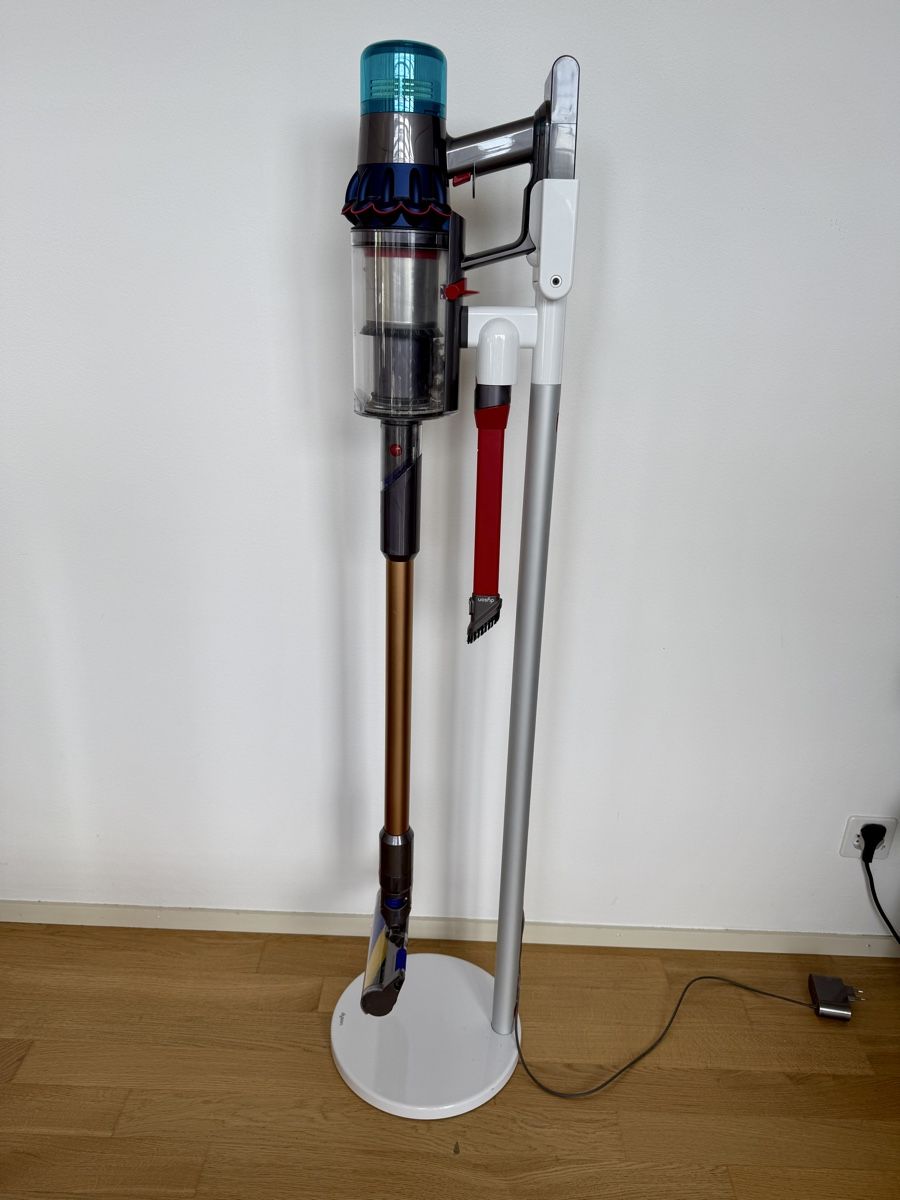 Dyson Aspirapolveri & Accessori: Dyson V15 Detect Extra + Dyson grab and go dok – Difettoso da Bern venduto da StrawberryKing 2